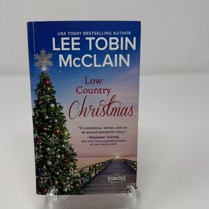 'Low Country Christmas' Paperback Book by Lee Tobin McClain